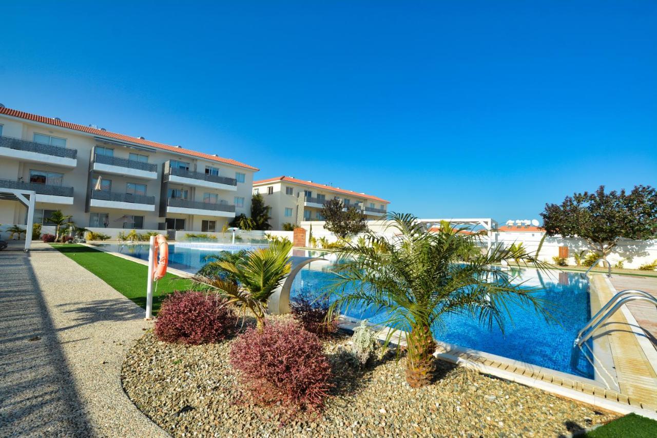 Sunnyvillas: New & Gym In Kapparis Apartment Protaras